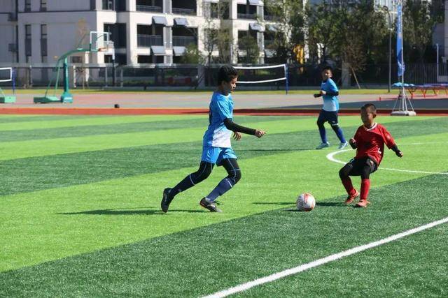 高尔夫天津女子公开赛落幕 泰国球员考缇达夺中巡首冠